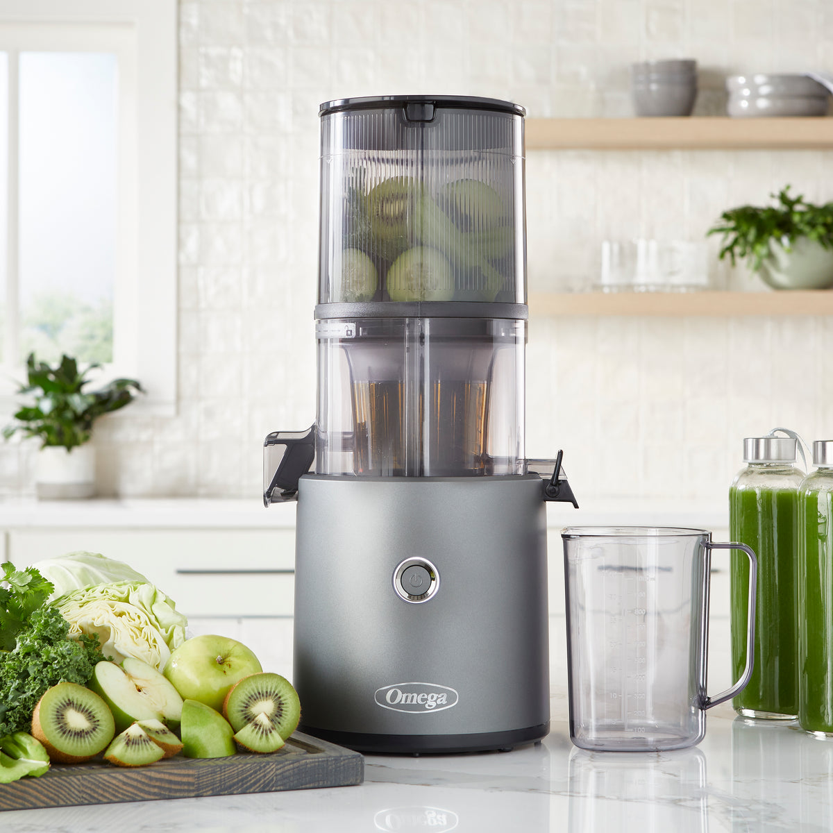 Omega Effortless™ Batch Juicer (JC2022)