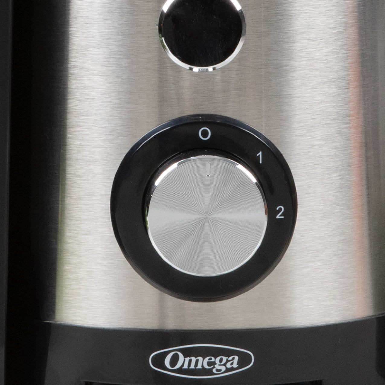 Omega High Speed Juicer with Large Chute, in Black (OMJCHSLCBK13